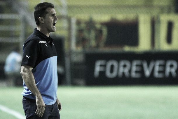 Mancini lamenta falta de armador no Botafogo e diz: ''Faltou um pouquinho de futebol''