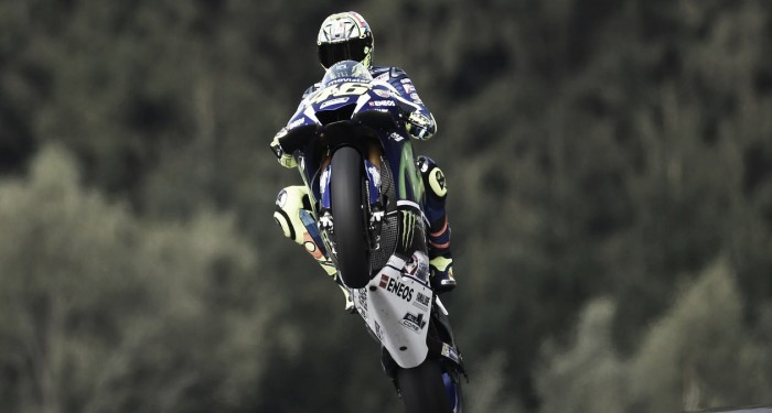 Valentino Rossi: "La moto ha mejorado mucho"