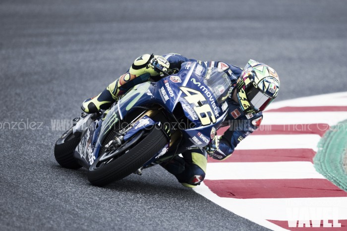Rossi: "Tengo que mejorar en las curvas rápidas"