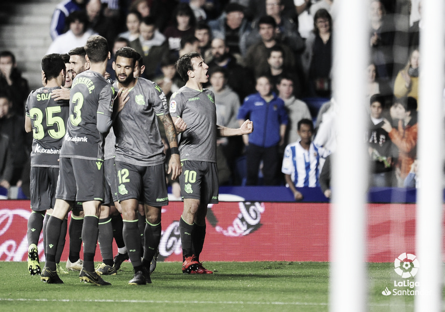 Januzaj guía a la Real en Anoeta Januzaj guía a la Real en Anoeta