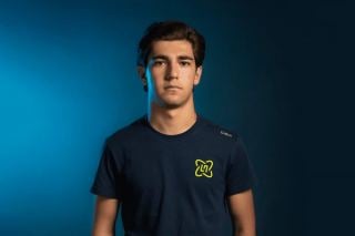 Gabriel Gomez assina com equipe de Lando Norris na Fórmula 3