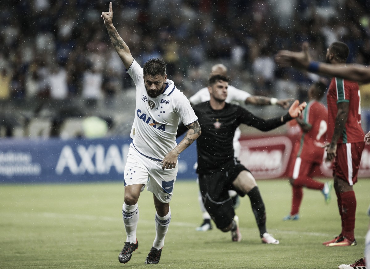 Com time alternativo, Cruzeiro supera Boa Esporte antes de estreia na Copa Libertadores