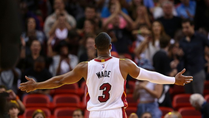 NBA - Quattro gare nella notte: Dwyane Wade torna a Miami da avversario