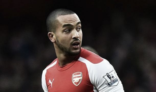 Walcott looking for assurances before signing new Arsenal deal