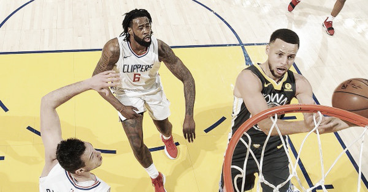 Curry vuelve a ritmo de MVP