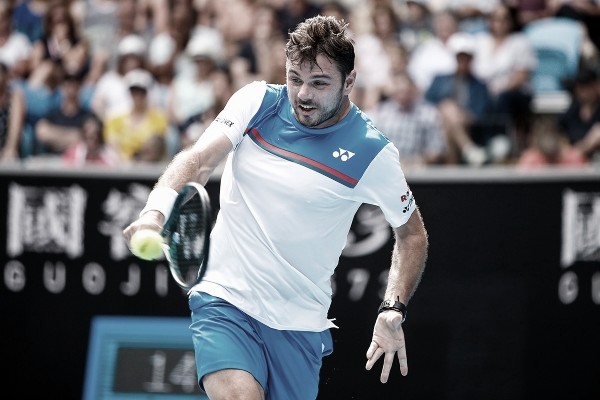 Em verdadeira batalha, Wawrinka vence Medvedev e avanças às quartas em Melbourne Em verdadeira batalha, Wawrinka vence Medvedev e avanças às quartas em Melbourne