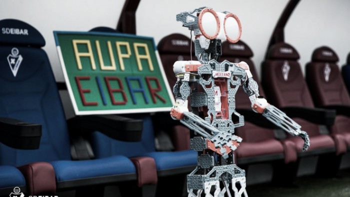 Comienzan los cursos de robótica en Ipurua