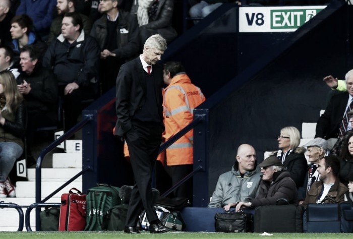 Arsenal - Wenger out, ma con rispetto