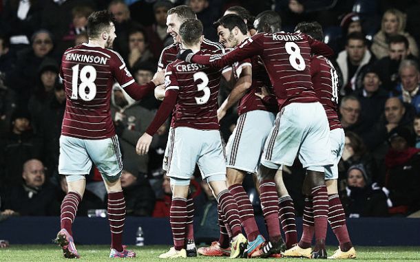 West Ham United V Swansea City: Two in form sides clash at Upton Park