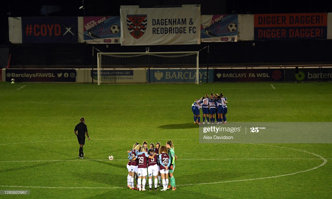 West Ham cruise past Reading in emphatic style 