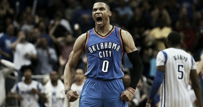 Russell Westbrook hace historia