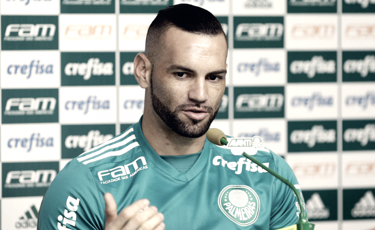 Weverton fala sobre disputa no gol do Palmeiras: "Tive que lutar para conquistar meu espaço" Weverton fala sobre disputa no gol do Palmeiras: "Tive que lutar para conquistar meu espaço"