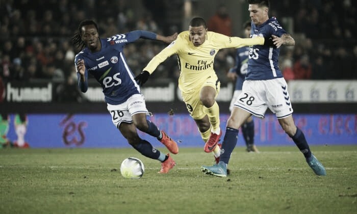 Strasbourg surpreende e derruba invencibilidade do PSG na Ligue 1