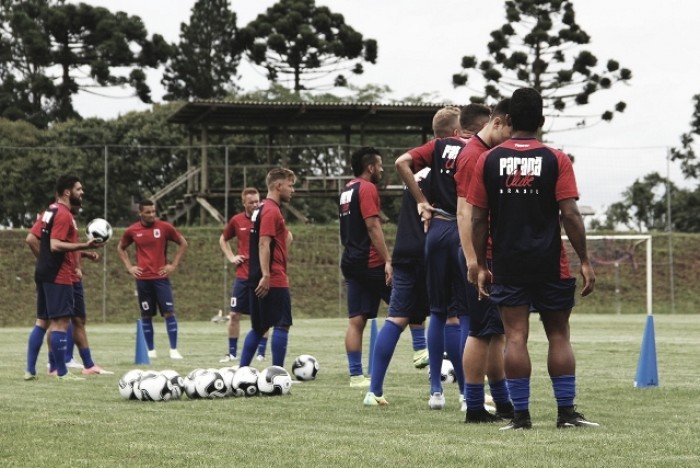 Na reapresentação do elenco tricolor, Paraná anuncia cinco reforços para 2018