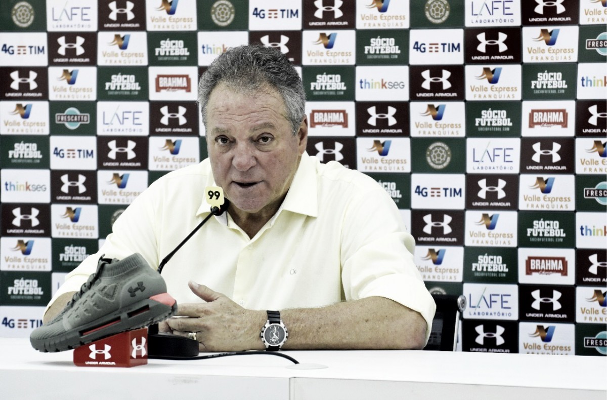Abel festeja classificação do Fluminense e invencibilidade em clássicos