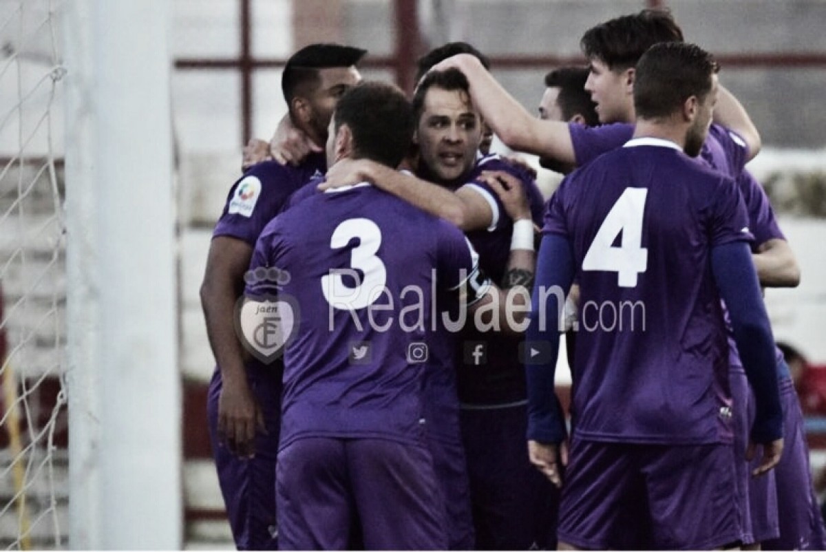El Jaén a un paso de los playoff tras la derrota del Motril