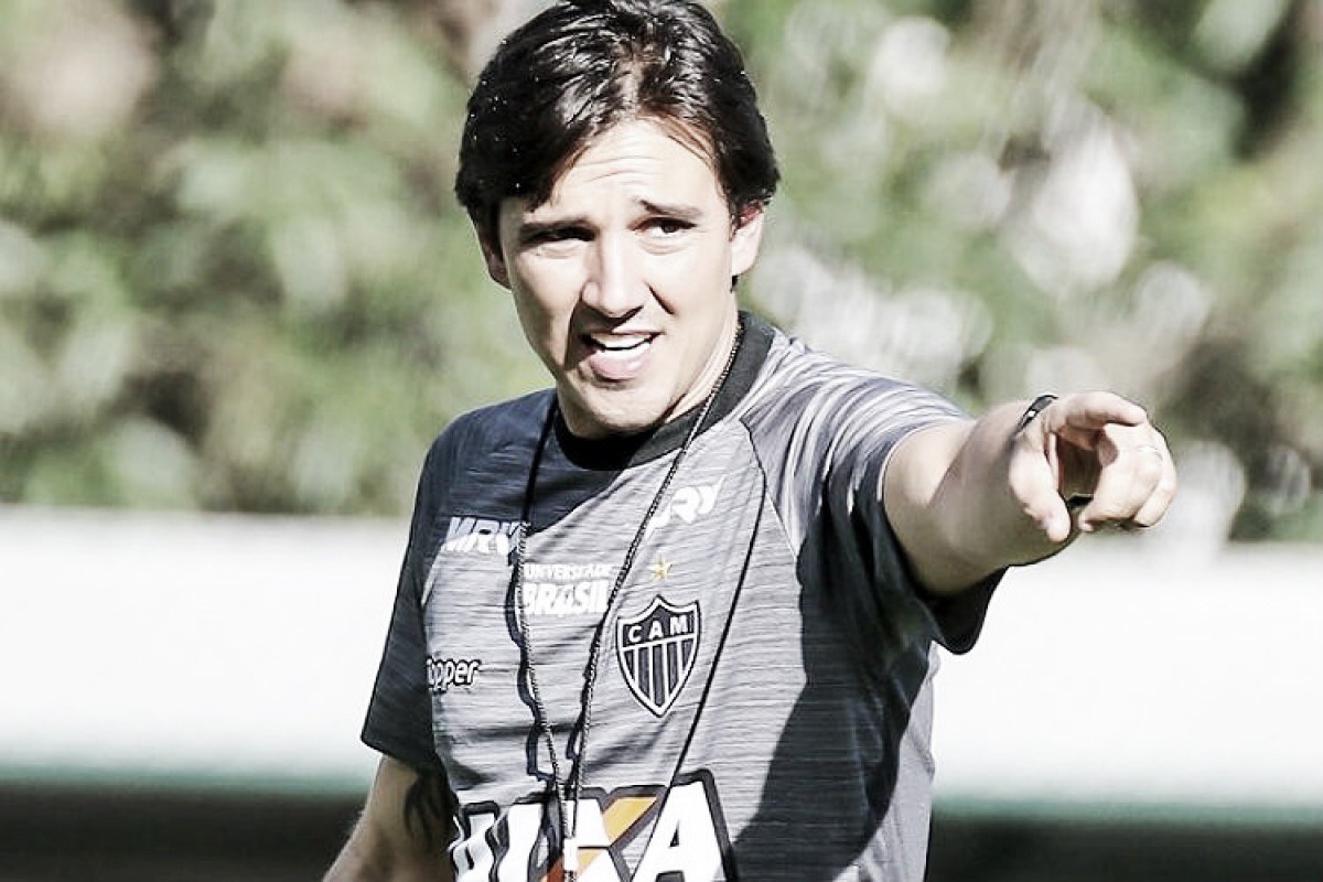 Saída de Bremer faz Galo buscar zagueiro experiente no mercado Saída de Bremer faz Galo buscar zagueiro experiente no mercado