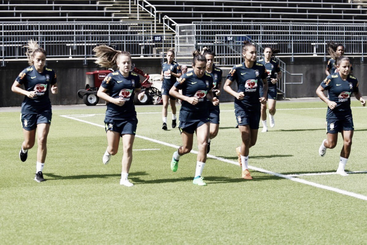 Após tropeço na estreia, Seleção feminina busca recuperação contra Japão pelo Torneio das Nações Após tropeço na estreia, Seleção feminina busca recuperação contra Japão pelo Torneio das Nações