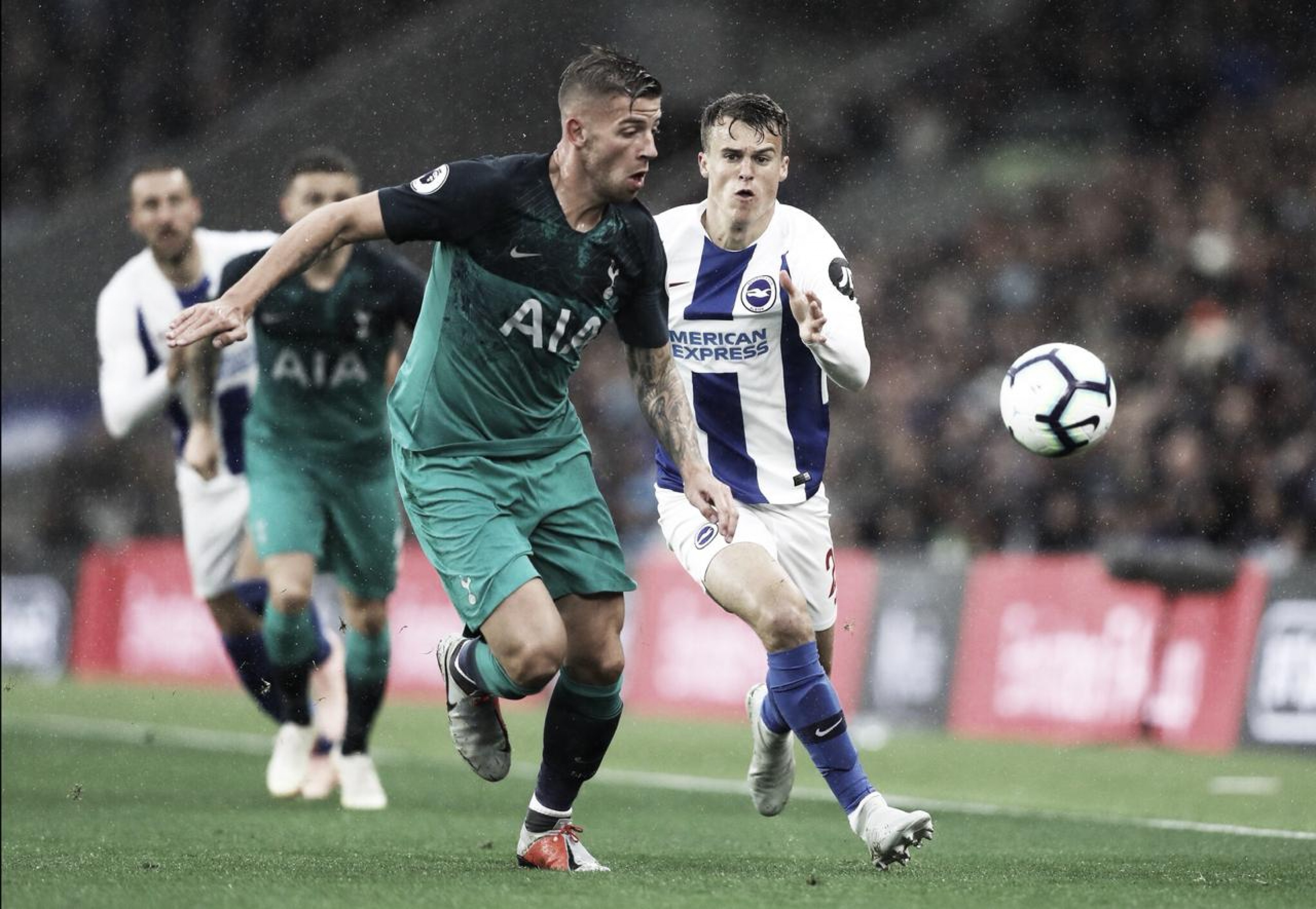 Tottenham sofre susto no final, mas garante vitória contra Brighton