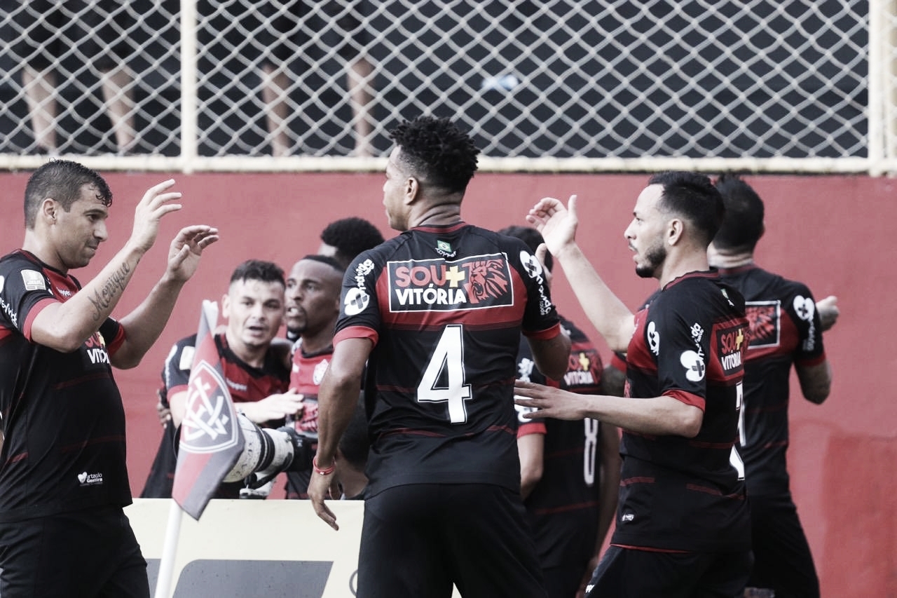 Um eliminado, outro classificado: Bahia e Vitória se opõem na Copa do Nordeste