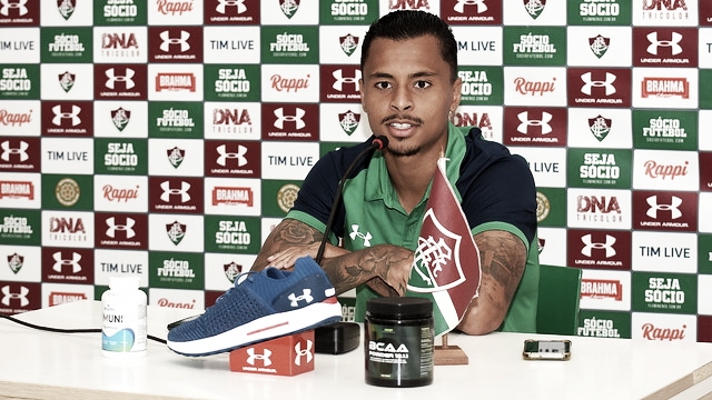 Com contrato se encerrando, Allan manifesta desejo de renovar com Fluminense: "Quero ficar"