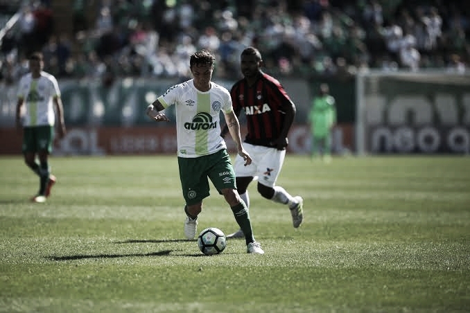 Resultado Chapecoense 1 x 1 Athletico-PR pelo Brasileirão 2019 Resultado Chapecoense 1 x 1 Athletico-PR pelo Brasileirão 2019