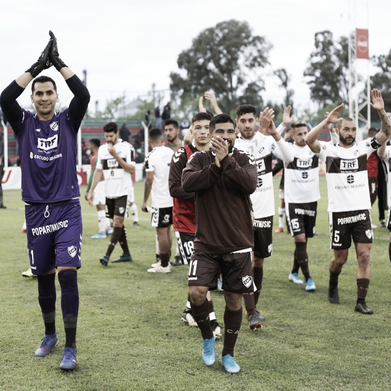 Análisis del rival: Calamar
enfurecido Análisis del rival: Calamar
enfurecido