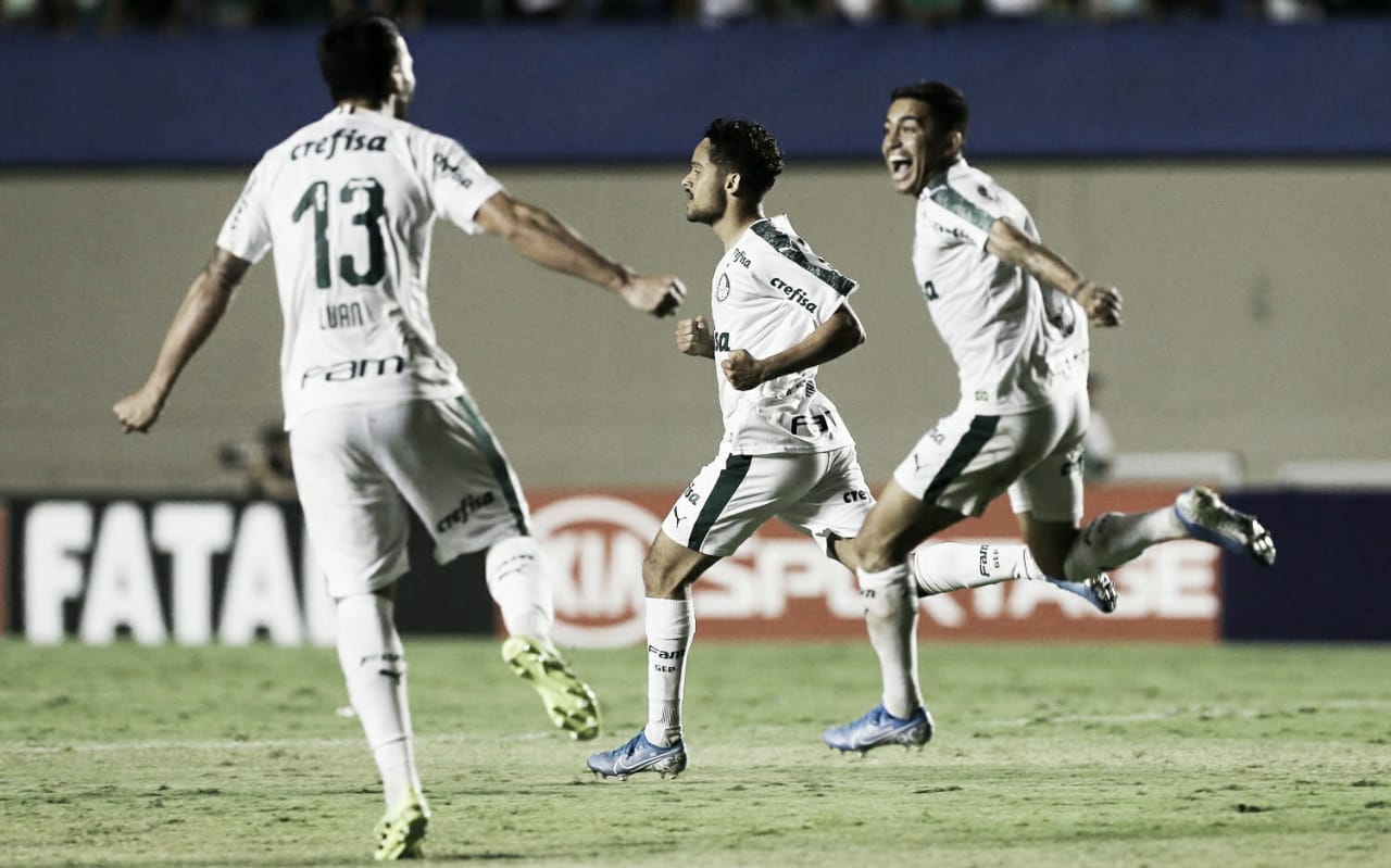 Duelo alviverde: Palmeiras e Goiás se enfrentam em Campinas Duelo alviverde: Palmeiras e Goiás se enfrentam em Campinas