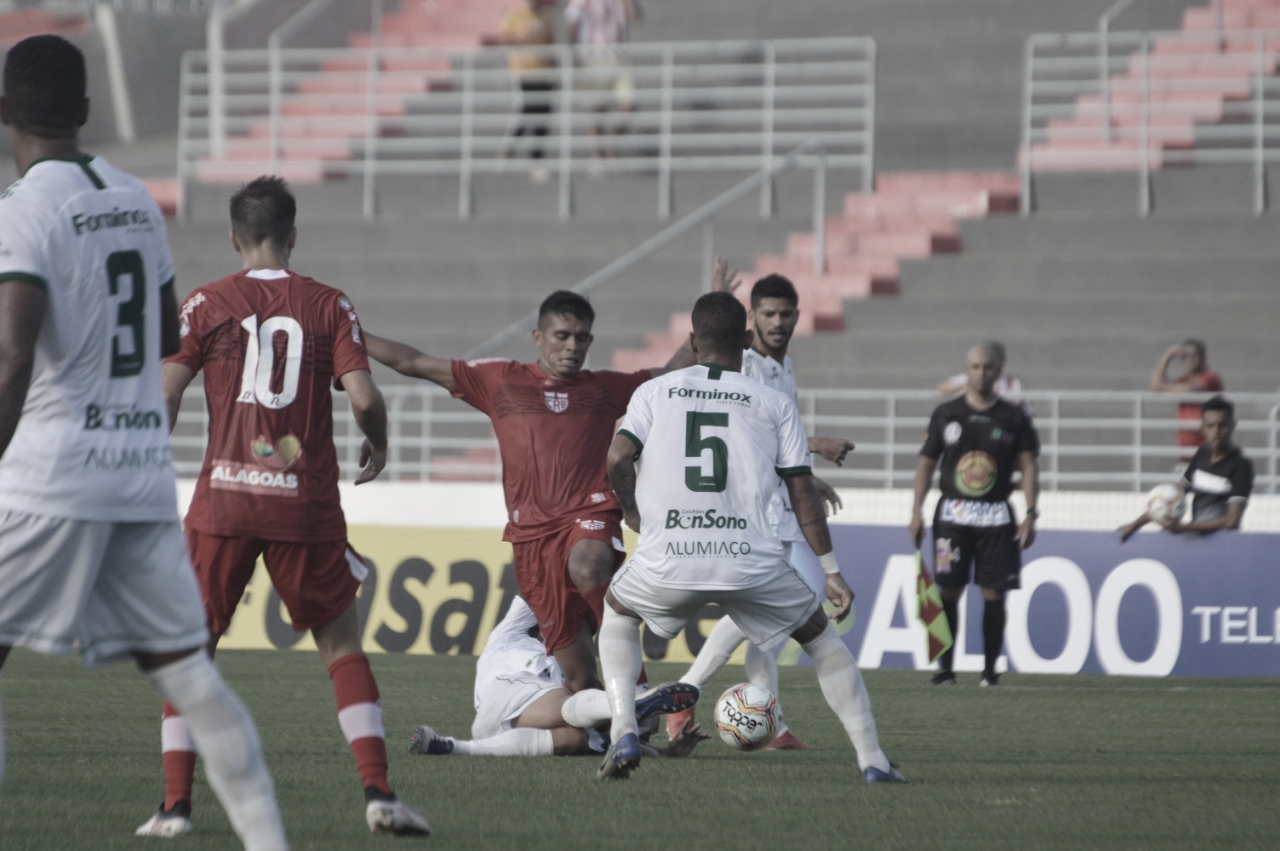 Murici surpreende e vence CRB na estreia do Campeonato
Alagoano