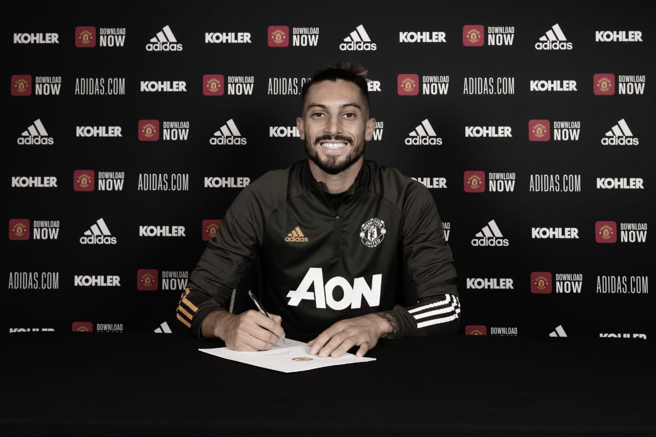 Manchester United anuncia a contratação do brasileiro Alex Telles, ex-Porto Manchester United anuncia a contratação do brasileiro Alex Telles, ex-Porto