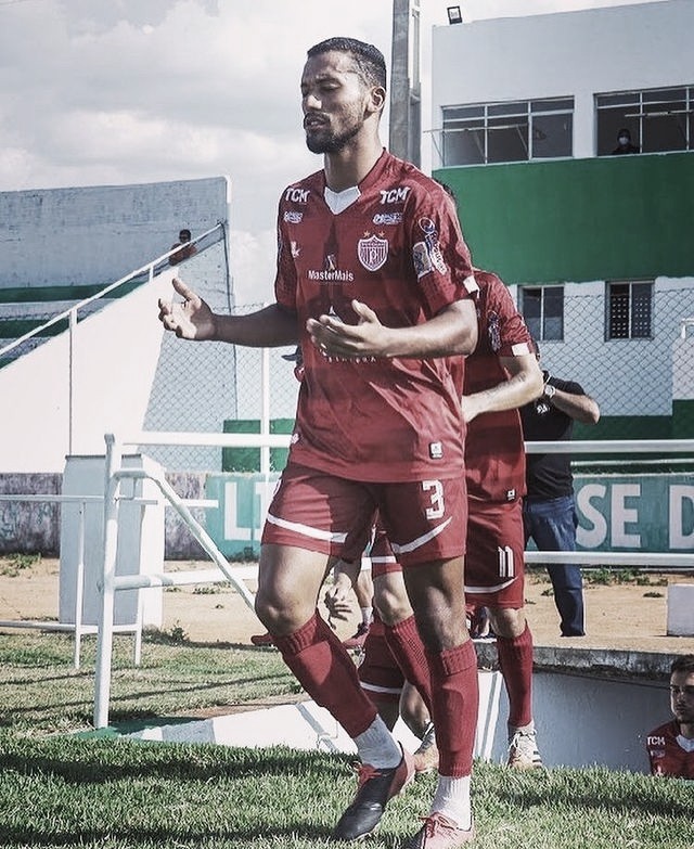 Autor primeiro gol do Potiguar na temporada, Jhean Santos se destaca contra o Palmeira e projeta jogo difícil contra o Força e Luz Autor primeiro gol do Potiguar na temporada, Jhean Santos se destaca contra o Palmeira e projeta jogo difícil contra o Força e Luz