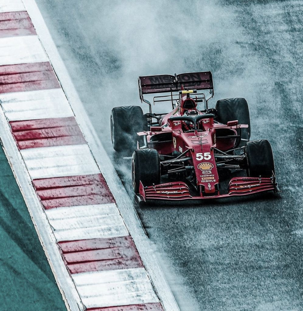 Ferrari troca motor, e Carlos Sainz larga no fim do grid no GP da Turquia