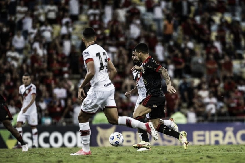 Ainda com chances de Libertadores, Atlético-GO recebe Flamengo de garotos