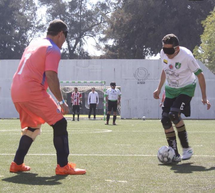 El fútbol para ciegos llegó a la capital del país