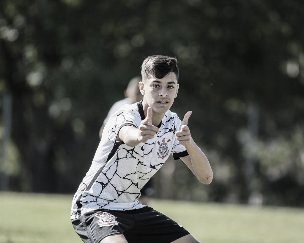 Destaque na Copa Brasileirinho, Léo Amistá é esperança de gols no Corinthians no Paulistão Sub-13