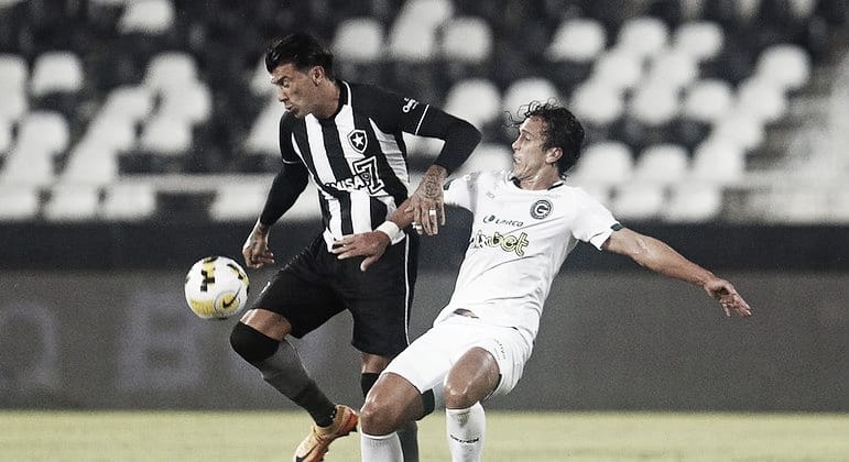 Gol e melhores momentos de Goiás 0 x 1 Botafogo pelo Campeonato Brasileiro