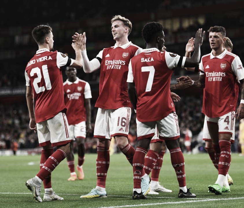 Em jogo atrasado, Arsenal vence PSV e se classifica na Europa League