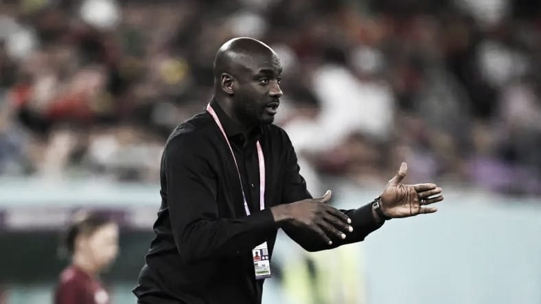 Técnico de Gana, Otto Addo pede demissão após eliminação na Copa do Mundo