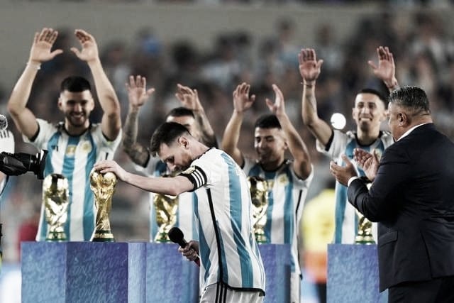 Emotivo discurso de Messi: Elogios y ovaciones por doquier