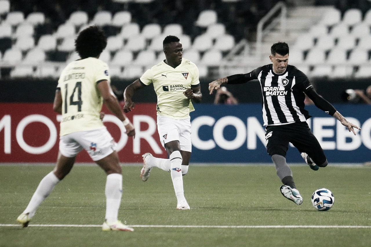 Botafogo fica no empate sem gols com a LDU no Engenhão