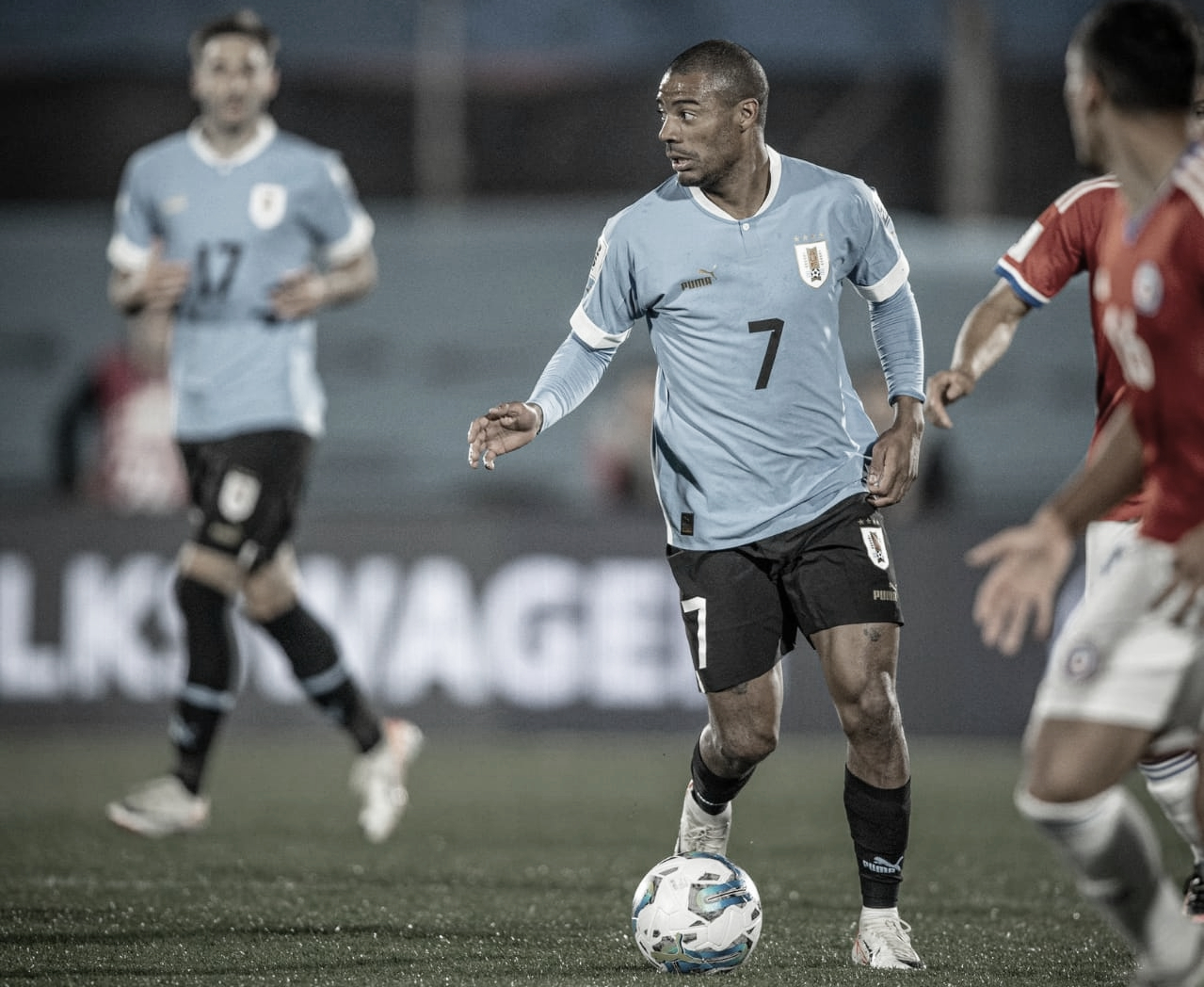 Gols e melhores momentos de Uruguai x Chile pelas Eliminatórias da Copa do Mundo (3-1)