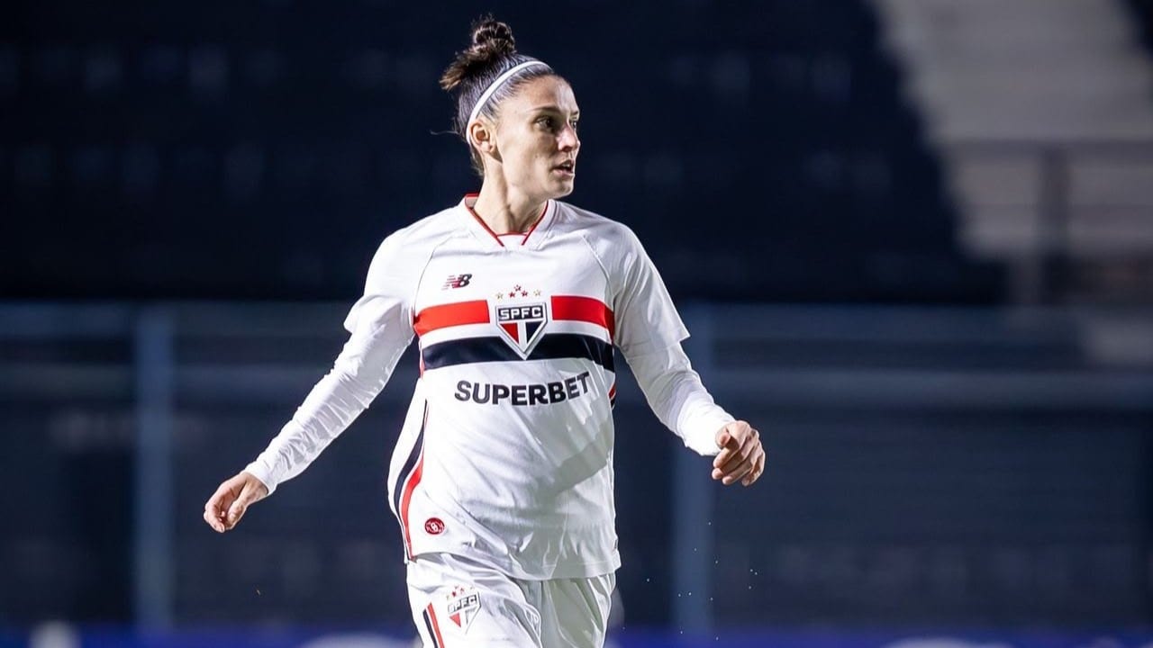 Bruna Calderan destaca evolução do São Paulo feminino após treinos