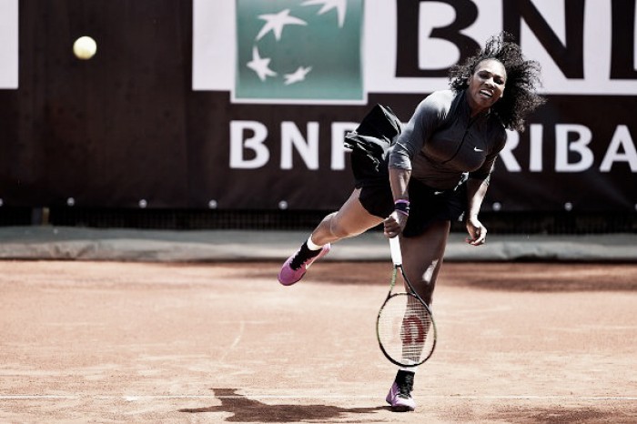 Serena Williams supera su trámite en su vuelta