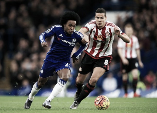 Chelsea 3-1 Sunderland: Hiddink in attendance as Blues beat Black Cats