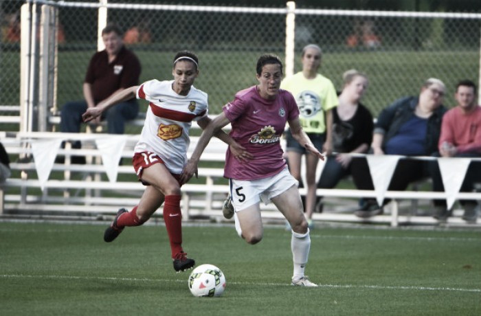 Western New York Flash take on FC Kansas City