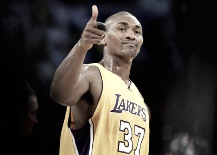 Metta World Peace vuelve a los Lakers