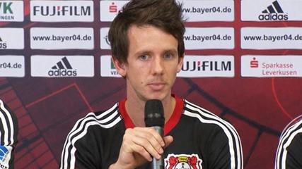 Motivado, Robbie Kruse chega ao Leverkusen brigando por vaga Motivado, Robbie Kruse chega ao Leverkusen brigando por vaga
