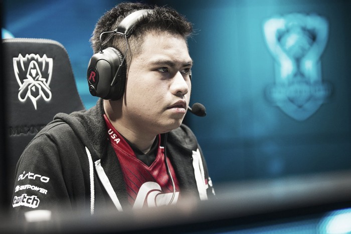 Worlds Group Stages 2016: Counter Logic Gaming take down G2 Esports