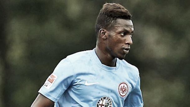 El Eintracht confirma el fichaje de Yusupha Yaffa