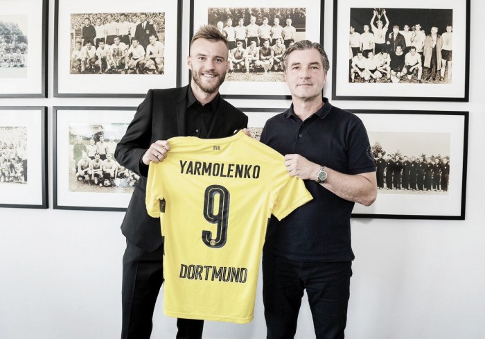 Borussia Dortmund age rápido e anuncia Yarmolenko para suprir saída de Dembelé